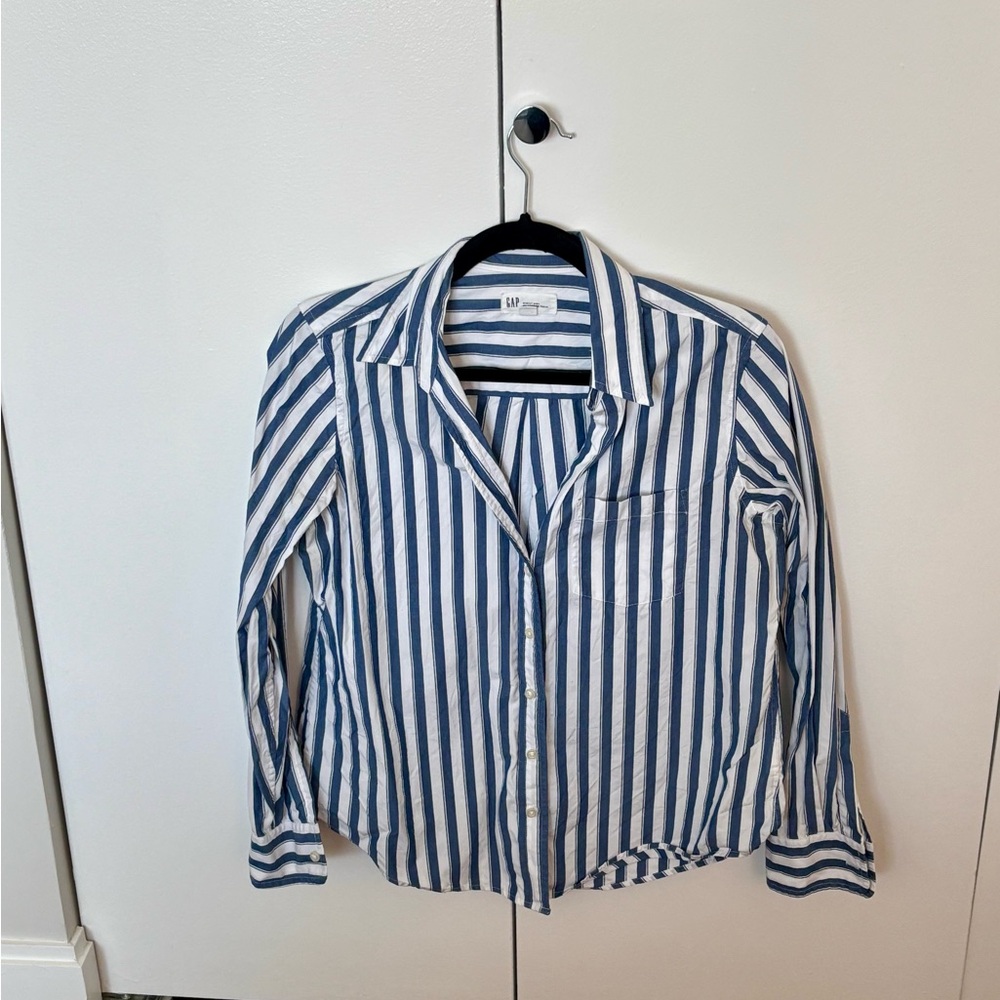 GAP Navy and White Striped Shirt